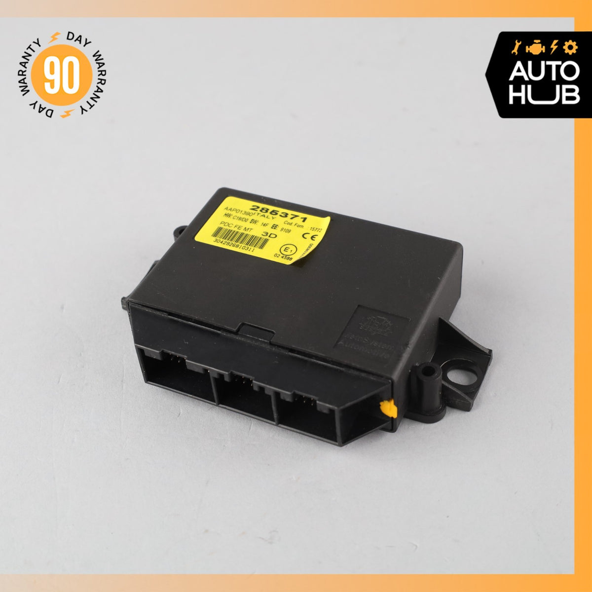 08-19 Maserati GranTurismo Park Assist Parktronic Sensor Module Control OEM - photo 1