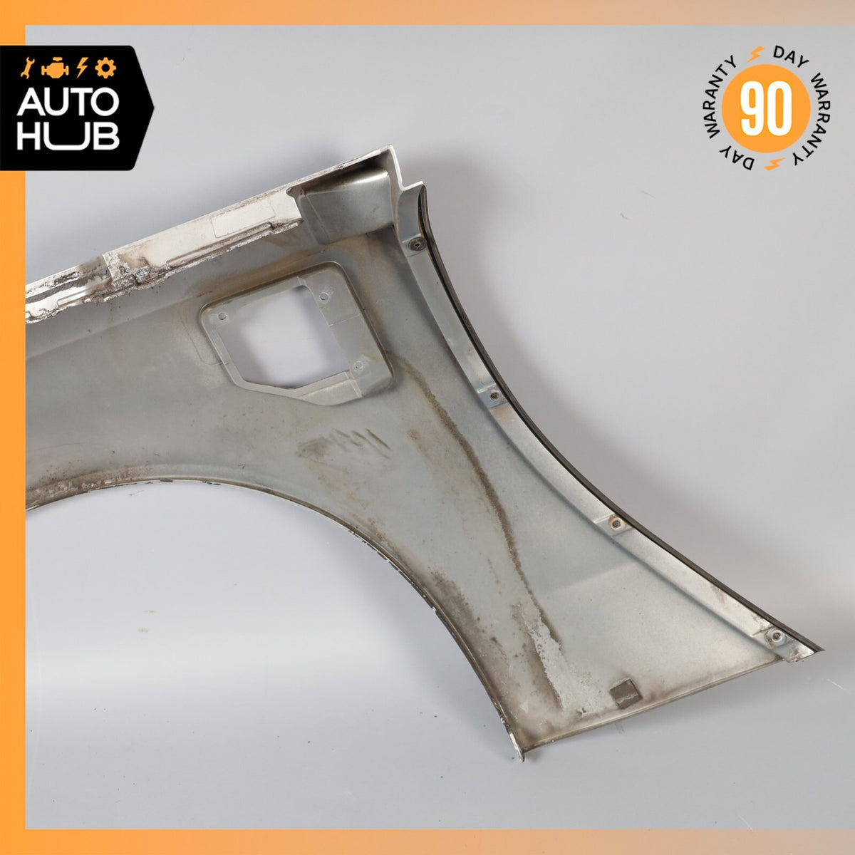 04-09 Cadillac XLR Quarter Panel Rear Left Driver Side Silver 10355380 OEM - photo 10
