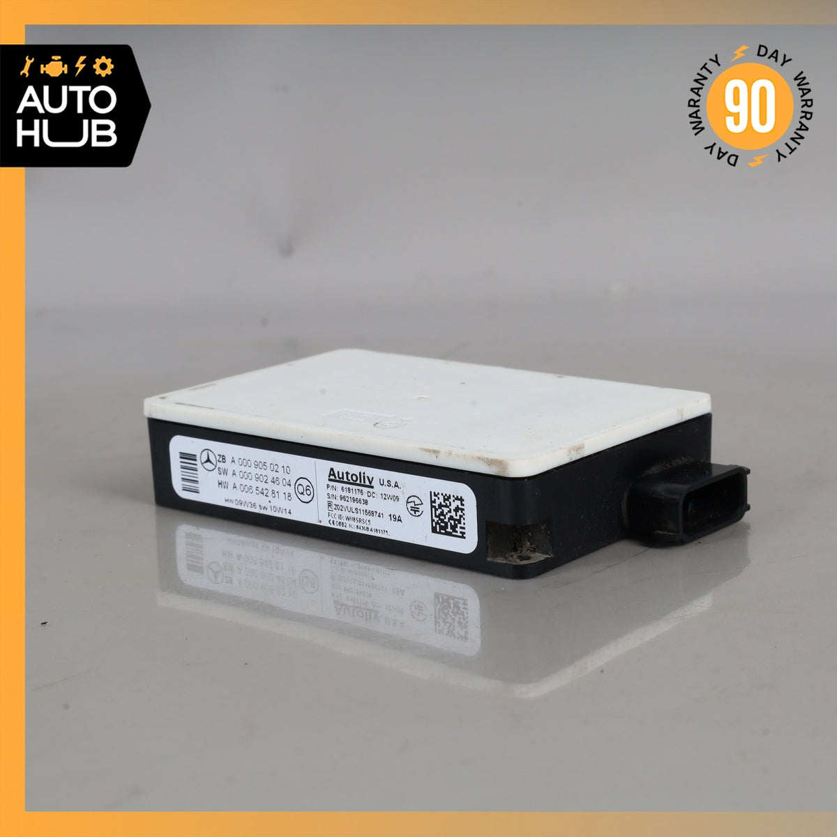 Mercedes W212 E350 GL550 Rear Bumper Blind Spot Radar Distance Sensor Module OEM - photo 4