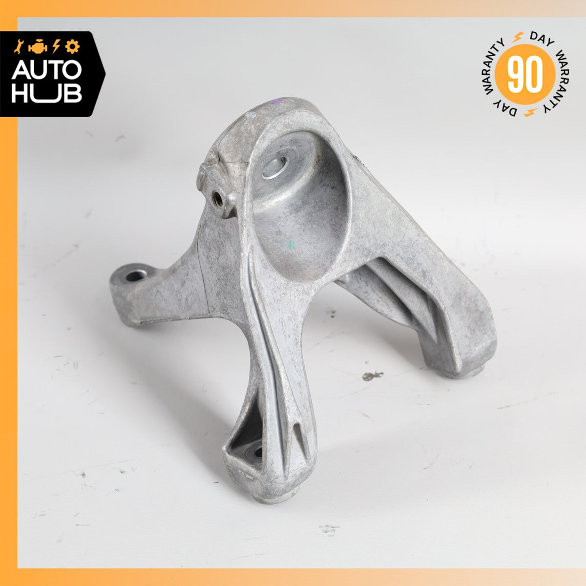 Porsche Panamera 970 Cayenne Hybrid 958 Right Engine Support Mount Bracket OEM - photo 5