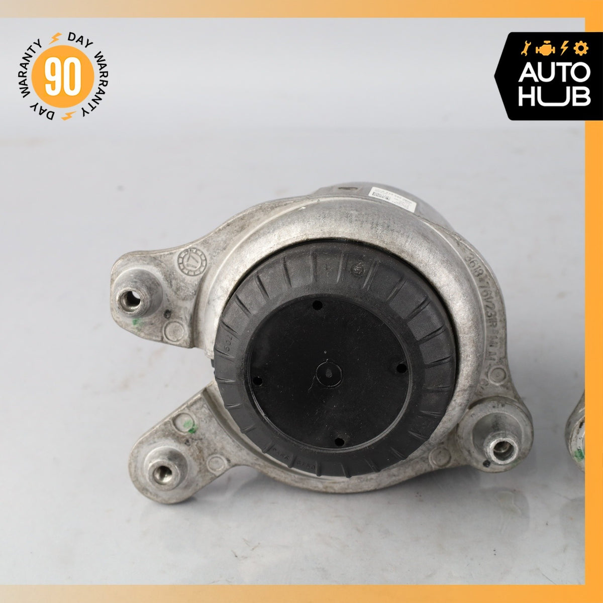 Mercedes W213 E300 RWD Front Left & Right Engine Mount Set OEM - photo 6