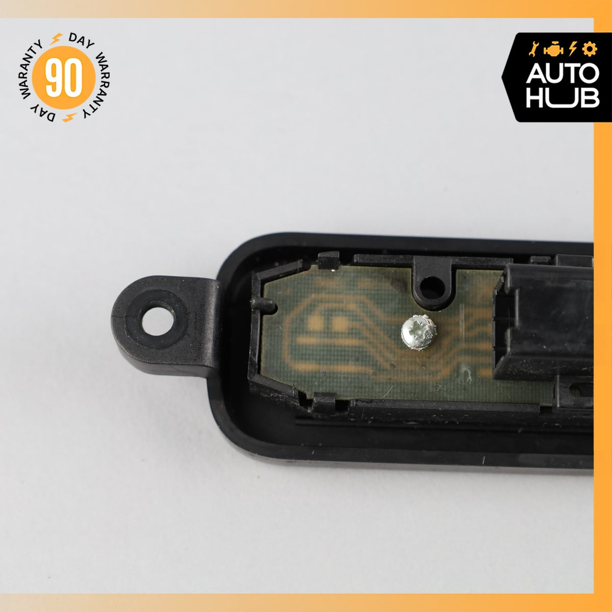 03-13 Maserati Quattroporte M139 Rear Center Console Switch Control OEM 51k - photo 7