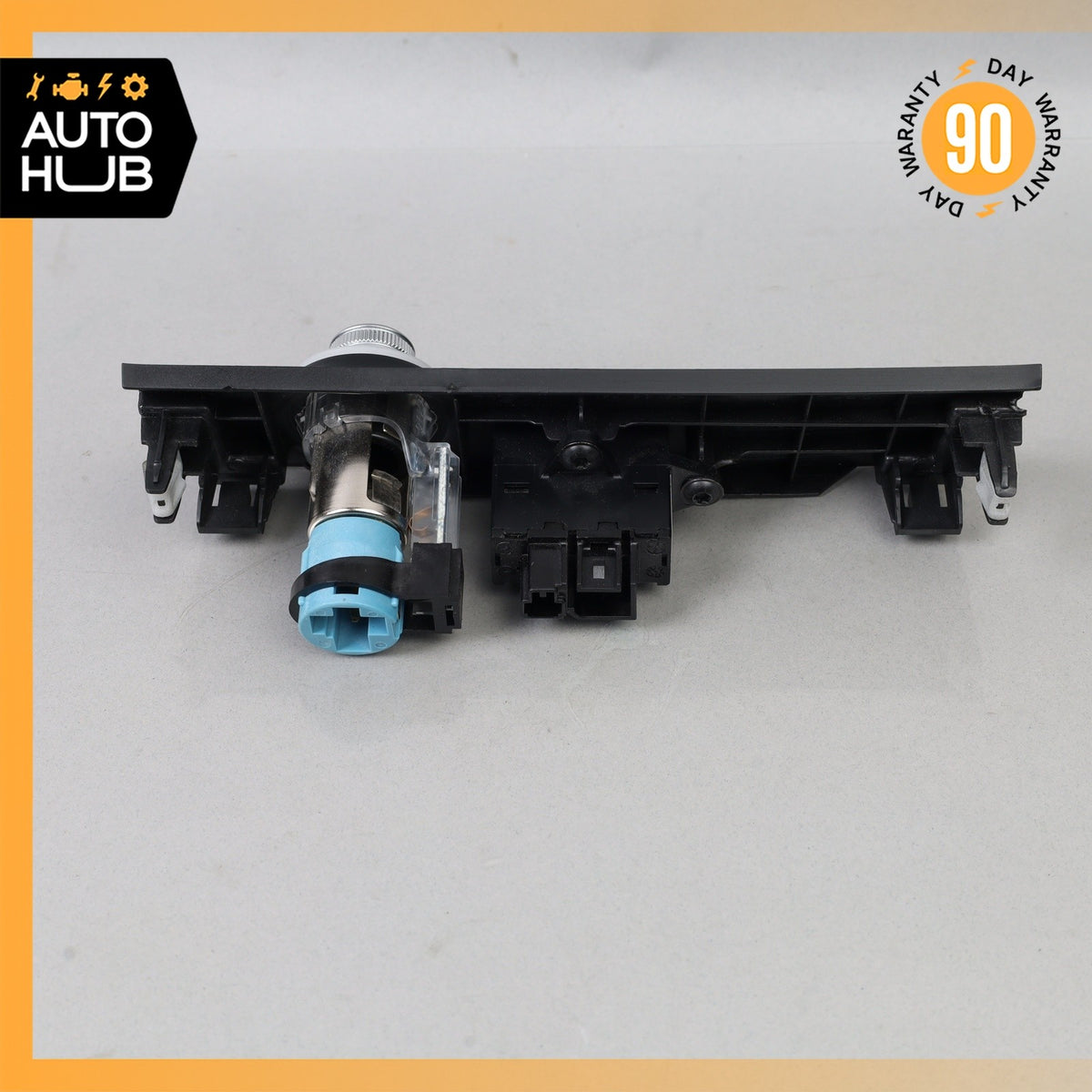 17-23 Alfa Romeo 949 Stelvio Dashboard Socket USB Port OEM 71k - photo 6