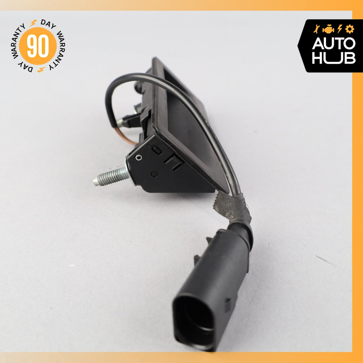 Porsche Cayenne 958 Trunk Tailgate Release Open Handle 7P5827566B OEM - photo 8