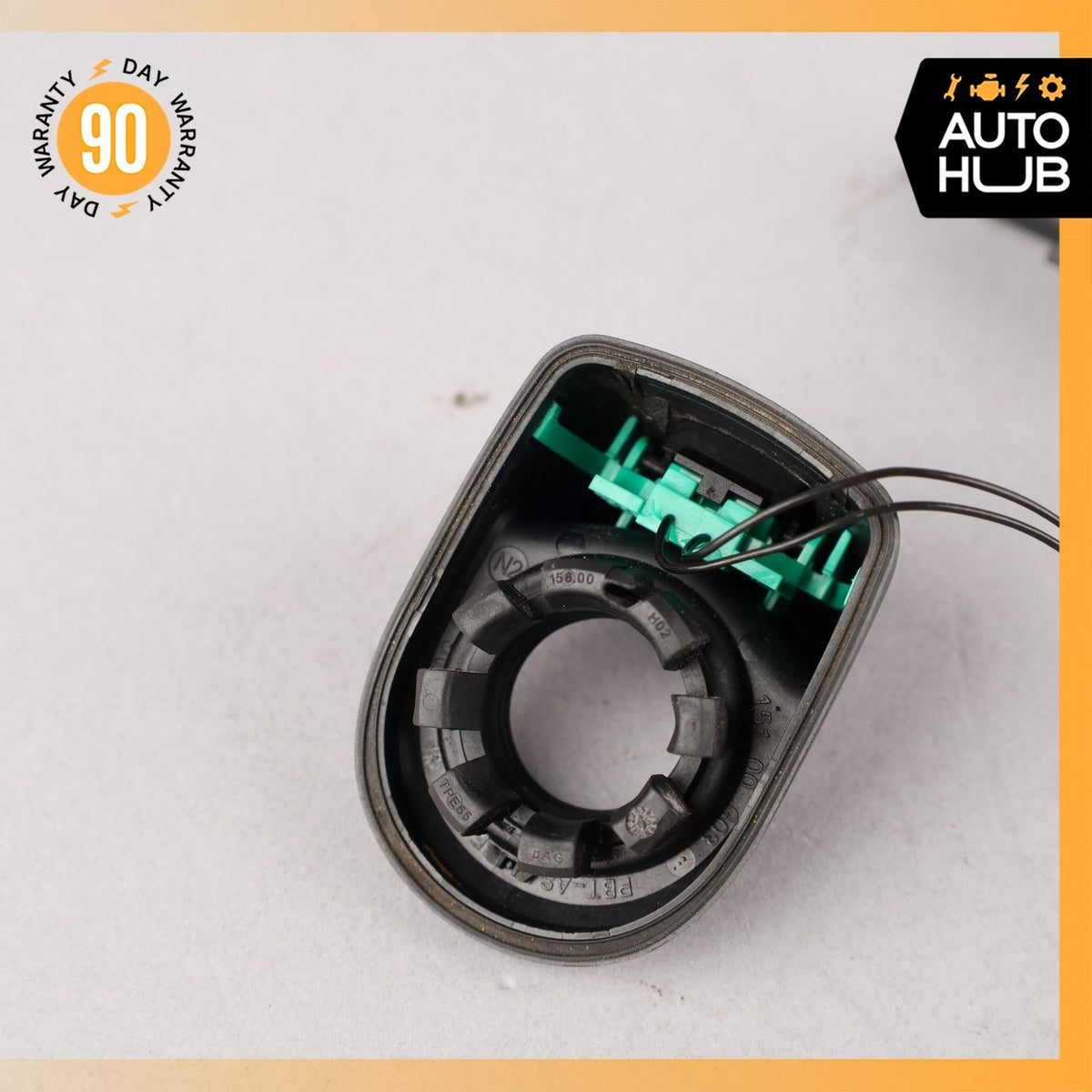 Porsche Macan 95B S Trunk Lock Open Button Switch 95B927227B OEM 74k - photo 6