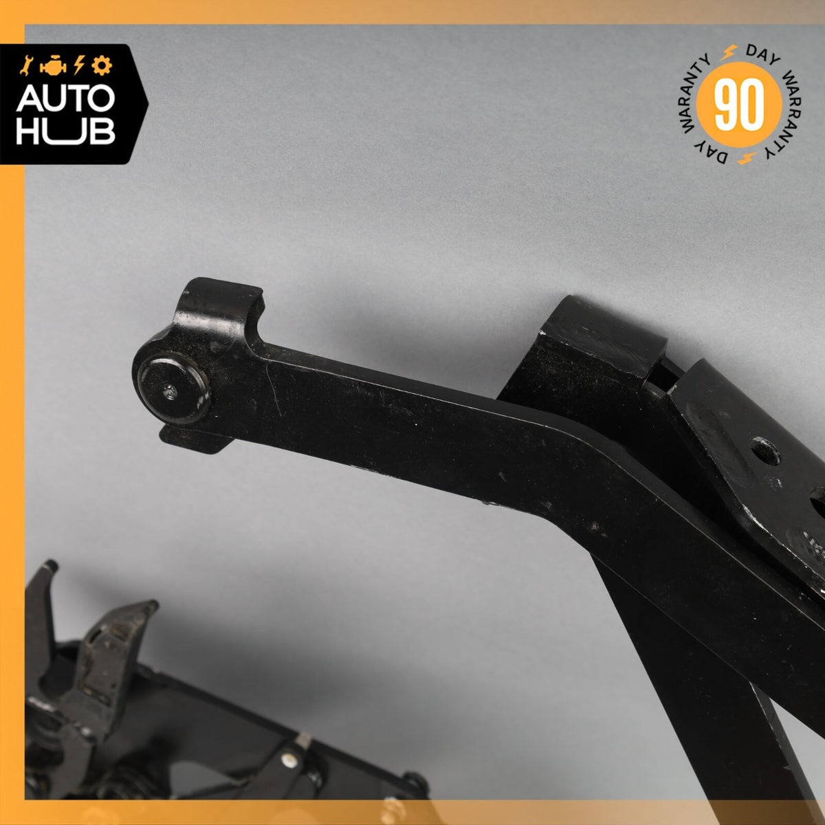 Aston Martin DB11 Right Passenger Convertible Decklid Hinge Frame w/ Switch OEM - photo 11