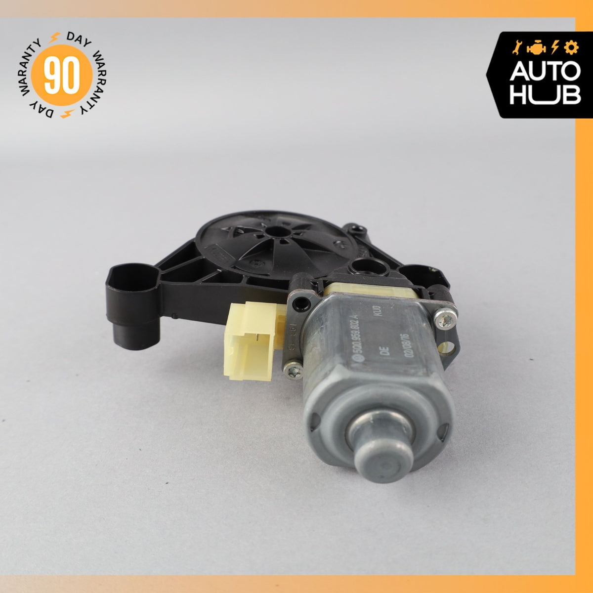 Porsche Macan S 95B Rear Right Side Door Window Regulator Motor 5Q0959802A OEM - photo 7