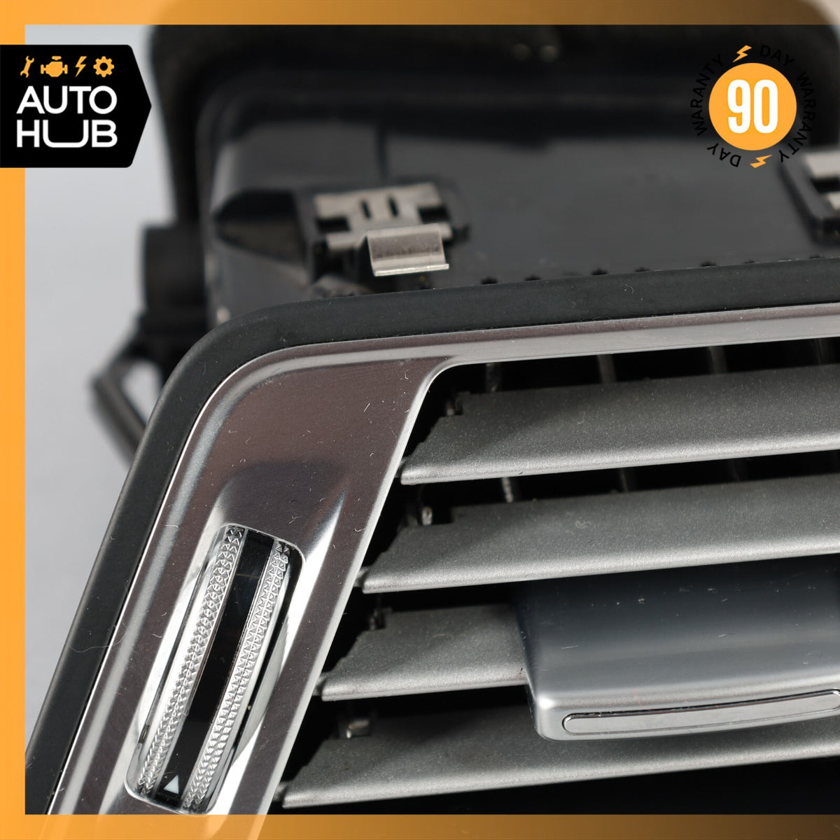 14-17 Mercedes W207 E350 E550 Right Passager Side Dashboard AC A/C Air Vent OEM - photo 3