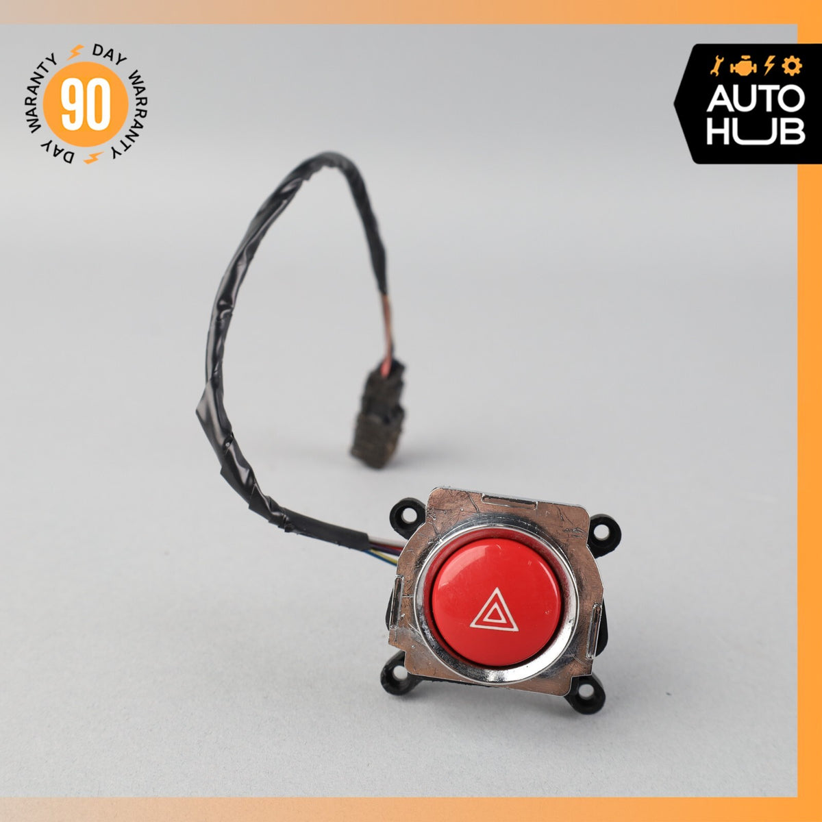 03-13 Maserati Quattroporte M139 Dashboard Emergency Hazard Switch Button OEM - photo 1