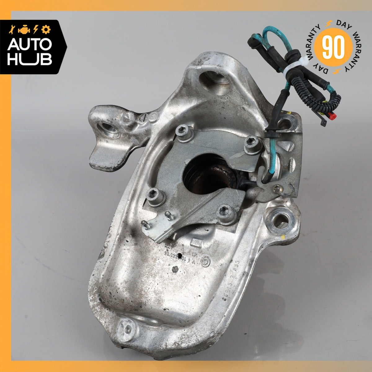 03-10 Maserati Quattroporte M139 Front Right Side Spindle Knuckle Hub OEM 84k - photo 11