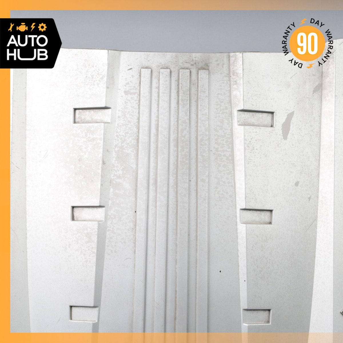 04-09 Cadillac XLR 4.6L V8 Engine Motor Cover Trim Panel 12594500 OEM - photo 3