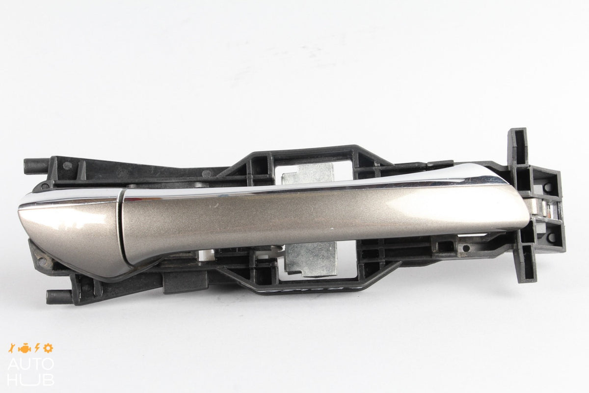 06-11 Mercedes W219 CLS500 CLS550 Exterior Door Handle Front Right Side OEM - photo 2