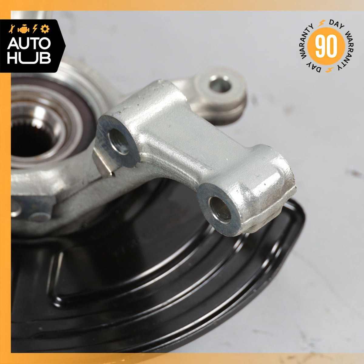 Mercedes W242 B250e Front Right Side Spindle Knuckle Hub OEM 62k - photo 18