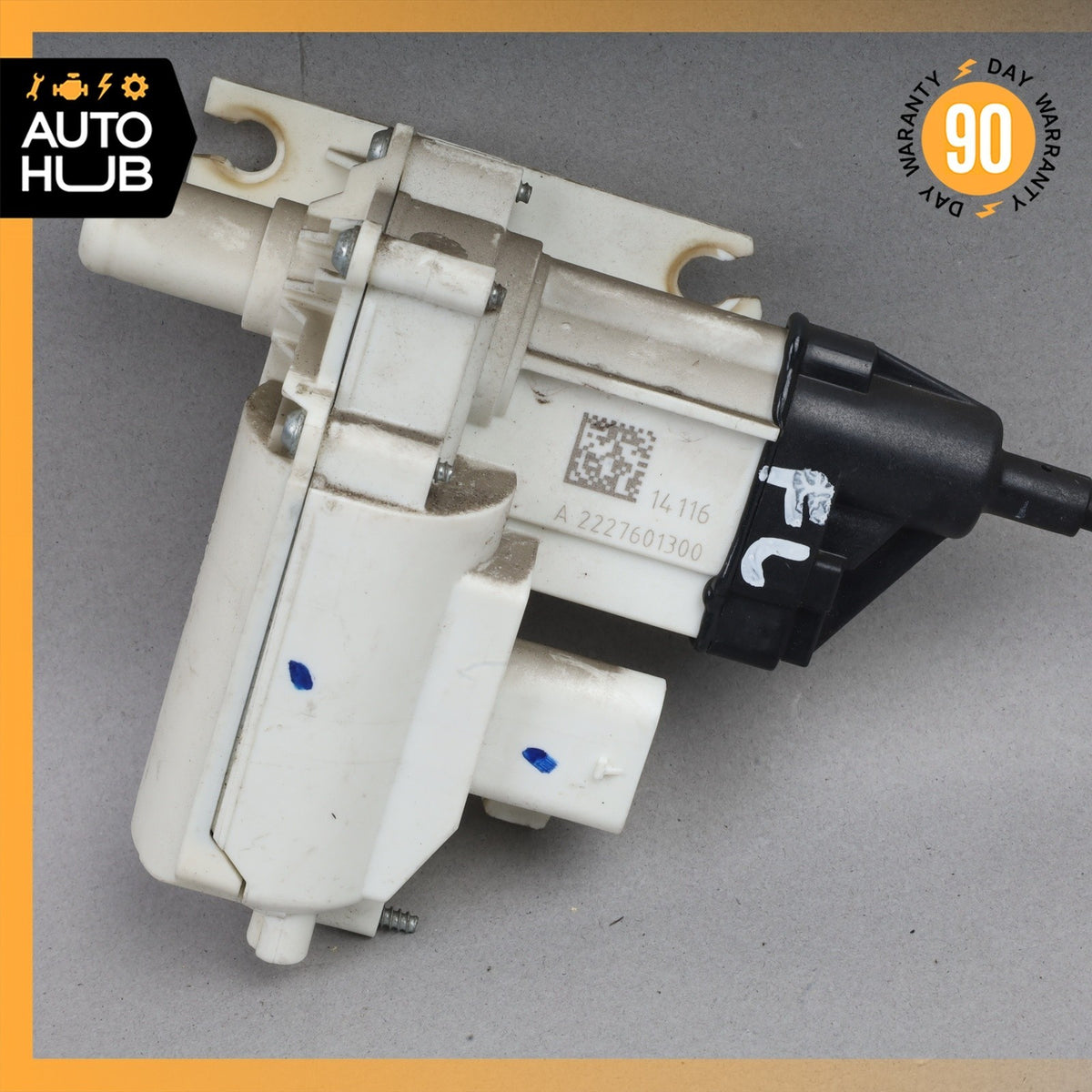 Mercedes W222 S65 AMG Front Left Driver Side Soft Close Door Actuator Motor OEM - photo 2