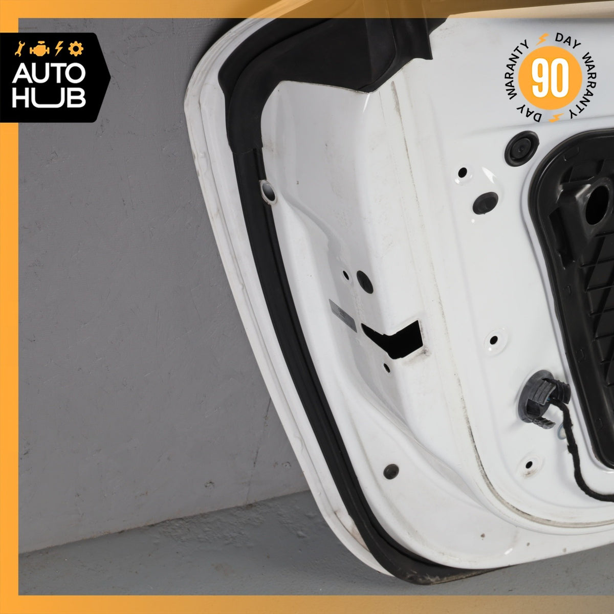 08-15 Audi 8J TT Door Shell Left Driver Side White 8J0831051A OEM - photo 17