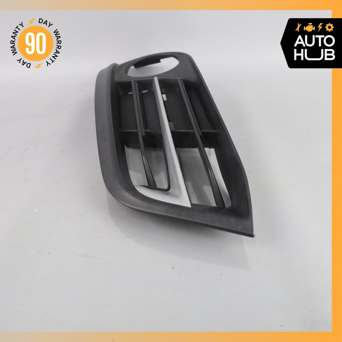 14-16 BMW F10 528i 535i Front Left Bumper Fog Light Grille 51117331735 OEM - photo 7