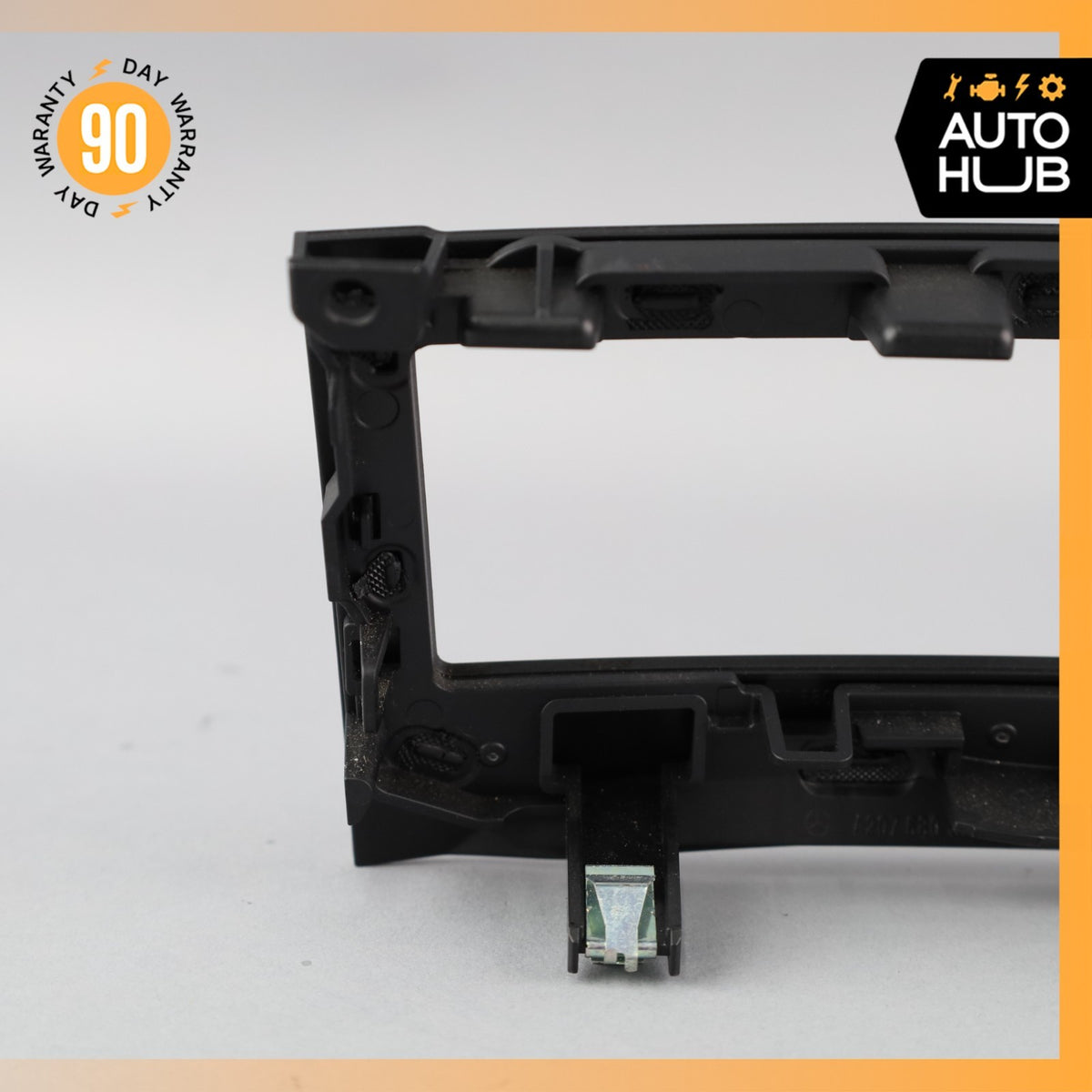 10-17 Mercedes W207 E350 E550 AC A/C Climate Control Switch Trim Bezel OEM - photo 6