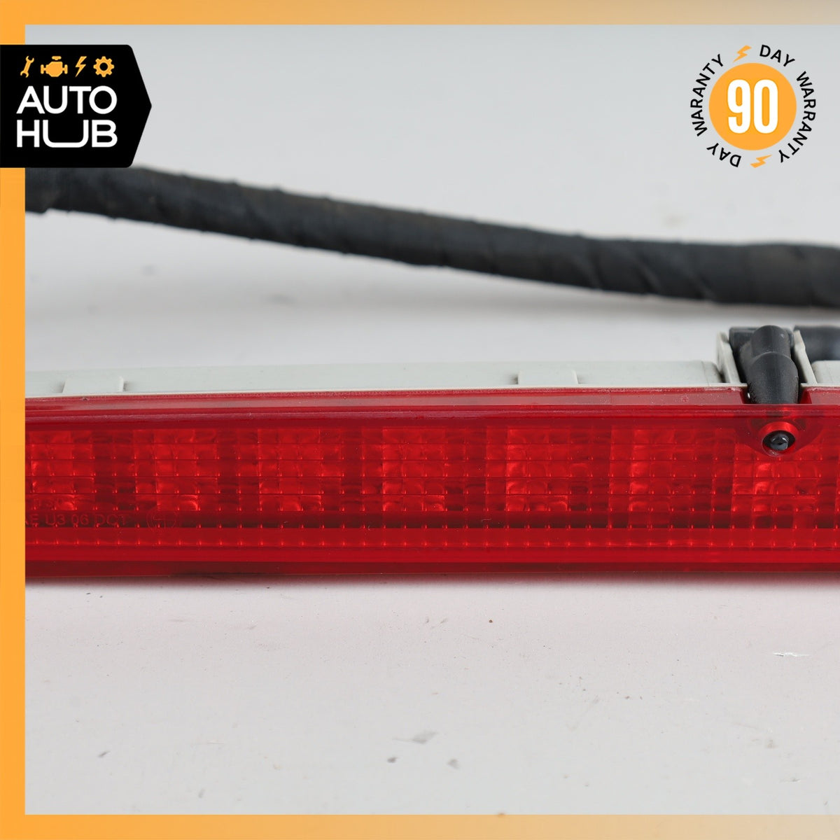 07-13 BMW E70 X5 Rear 3rd Third Brake Stop Light Lamp OEM - photo 4