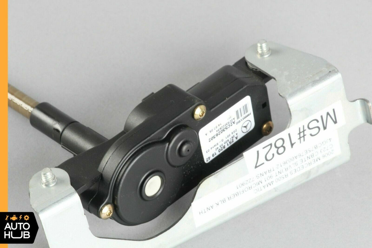 06-13 Mercedes W251 R350 R500 Rear Left Side Quarter Window Motor 2518201942 OEM - photo 9