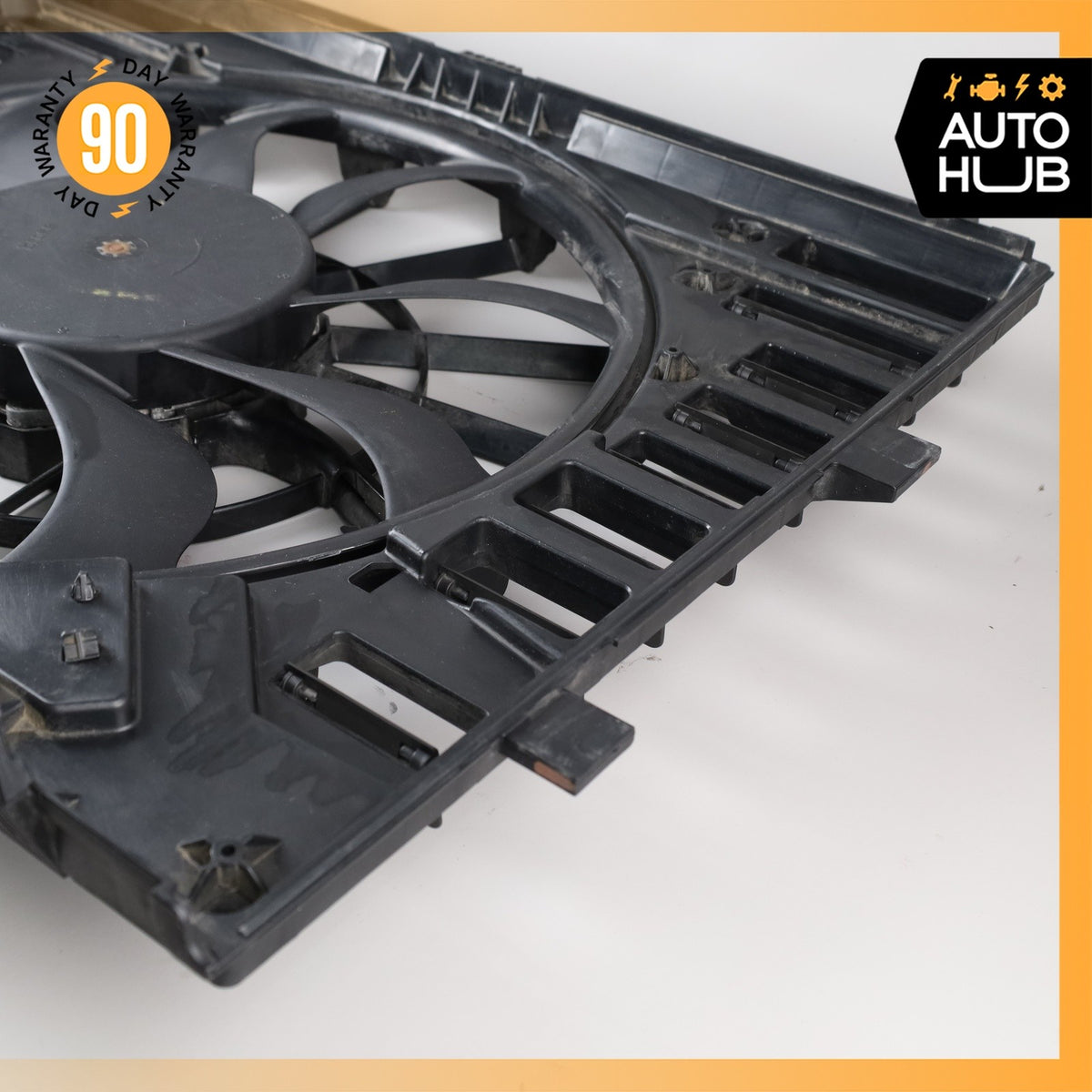 11-18 Porsche Cayenne 958 Turbo Engine Cooling Fan Assembly 95810606120 OEM 92k - photo 13