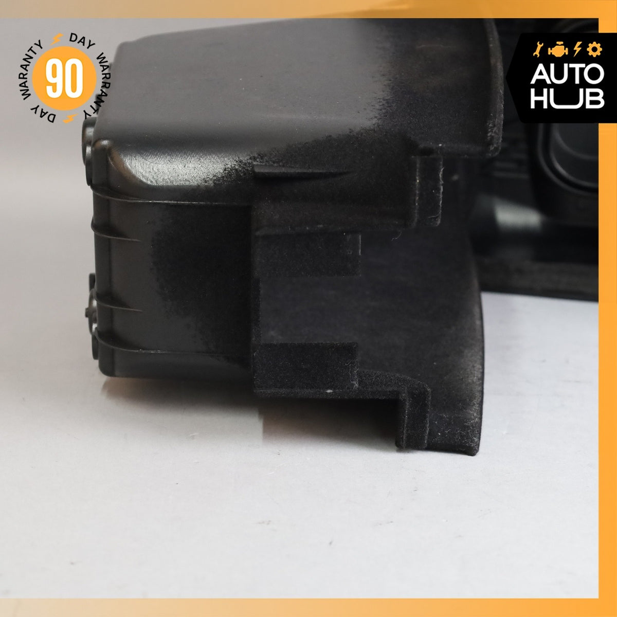 08-11 Maserati GranTurismo M145 Center Console Arm Rest Armrest Cover OEM 45k - photo 21
