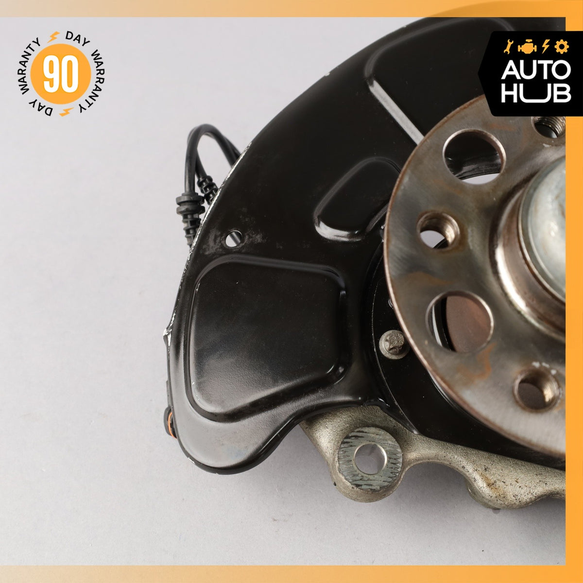 Mercedes W212 E350 E250 Front Right Spindle Knuckle Hub 2123320800 OEM 84k - photo 3