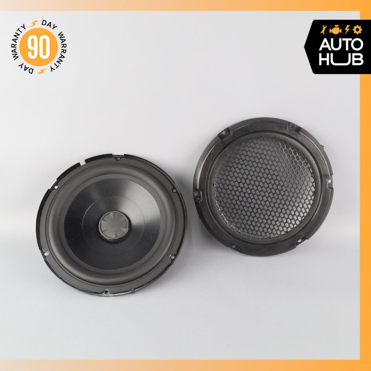 17-24 Maserati Levante M161 Rear Subwoofer Sub Woofer Speaker 670100017 OEM 35k - photo 7