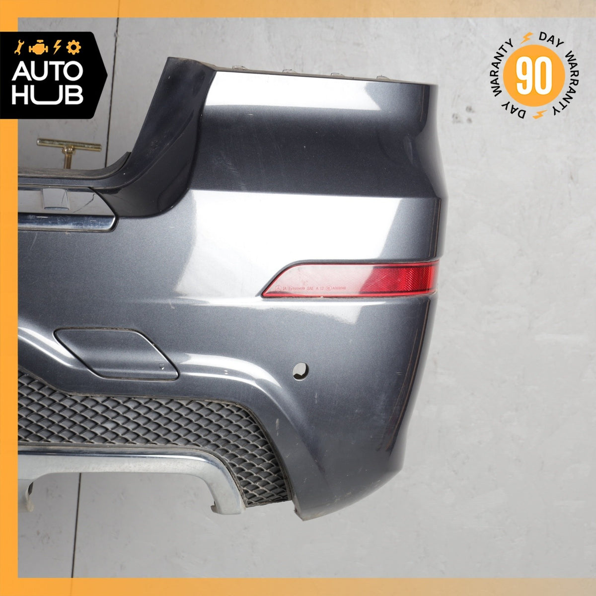 13-15 Mercedes X204 GLK250 GLK350 AMG Sport Rear Bumper Cover Assembly Gray OEM - photo 2