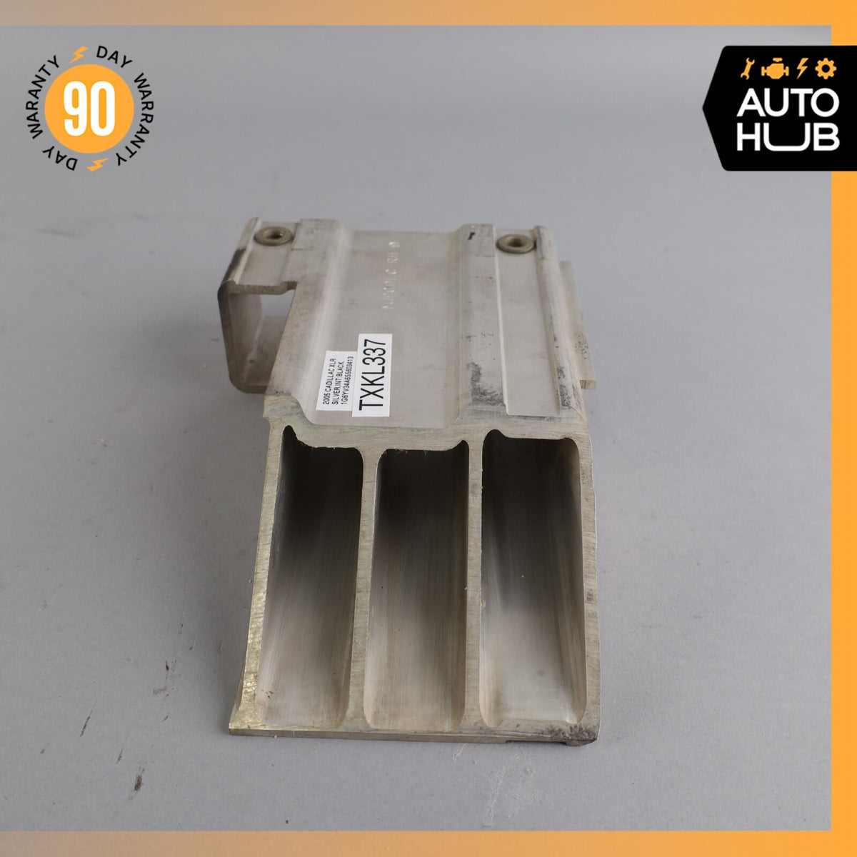 04-09 Cadillac XLR Front Right Side Reinforcement Extension Bar Bracket OEM - photo 5