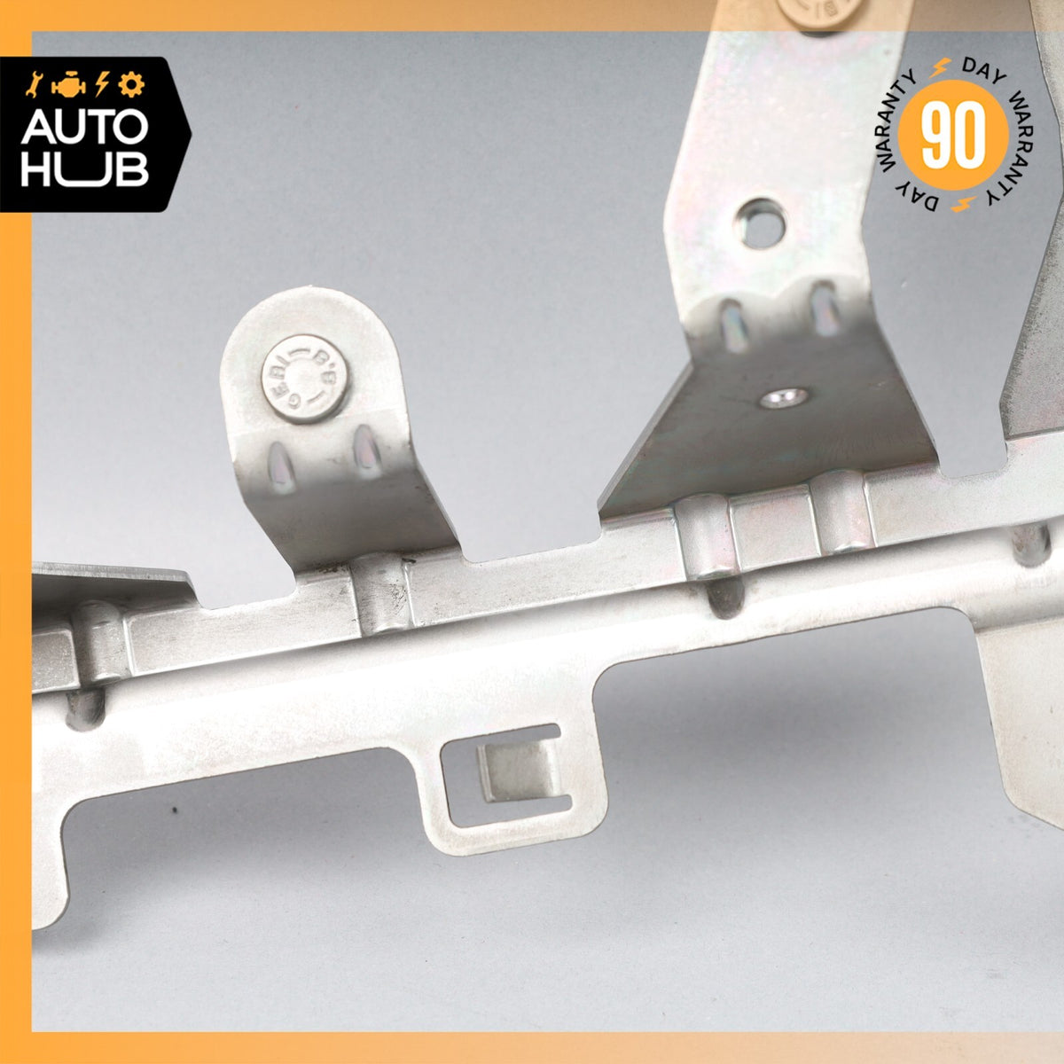 Porsche Cayenne 958 Auxiliary Water Coolant Pump Support Bracket 7P0142231G OEM - photo 9