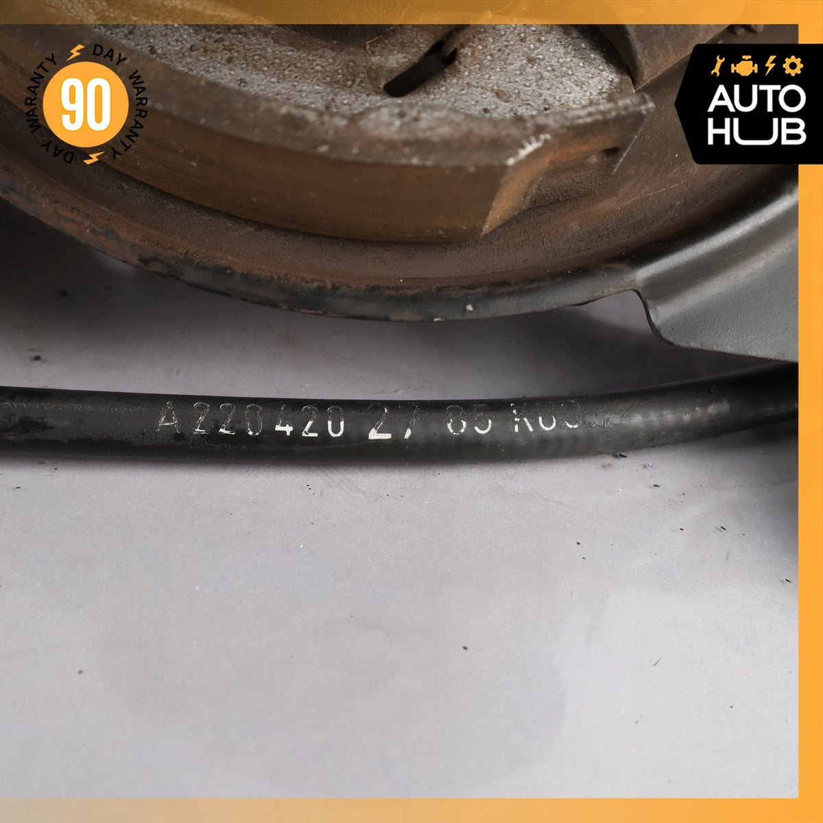00-06 Mercedes W215 CL500 S500 Rear Left Side Knuckle Spindle OEM - photo 3