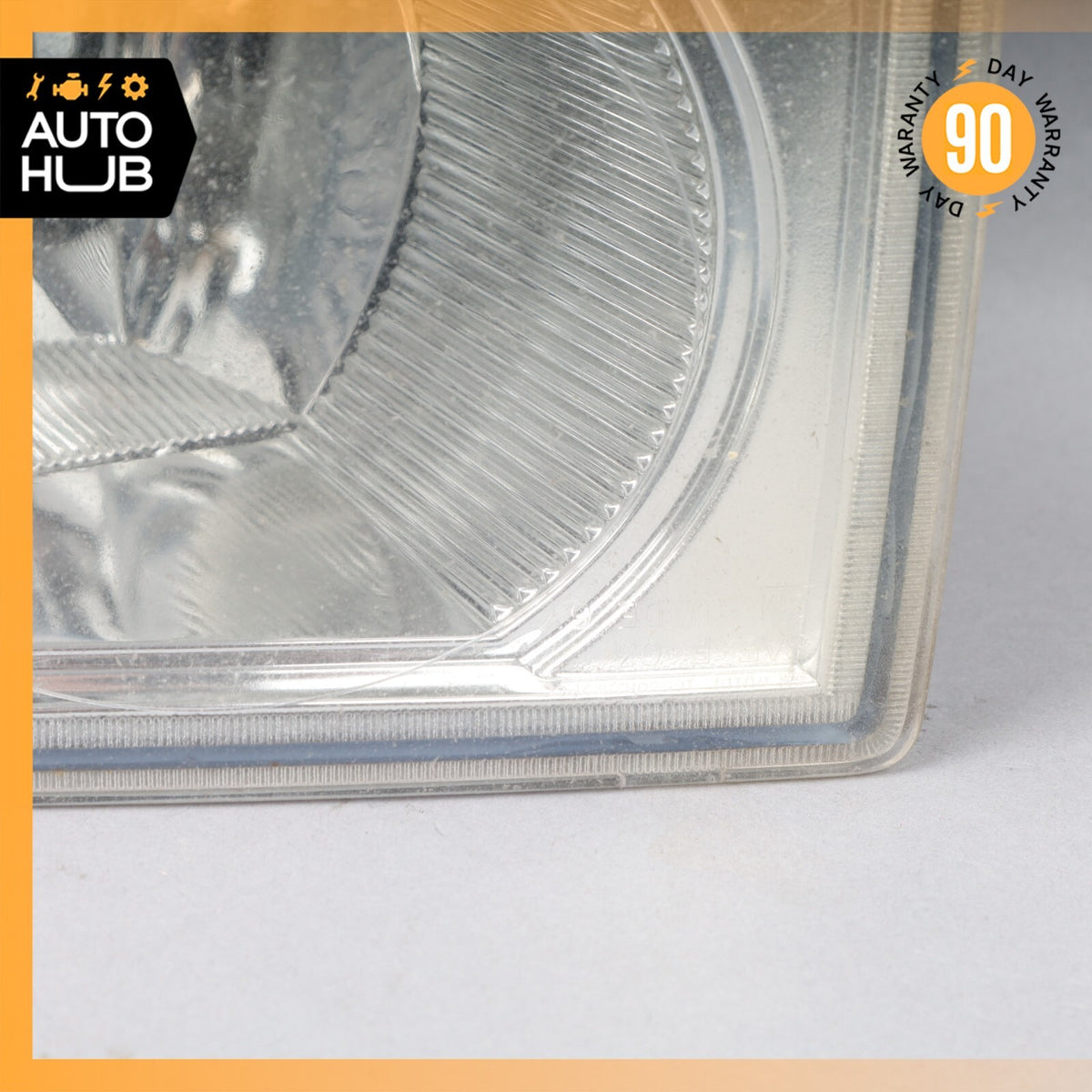 04-08 Cadillac XLR Fog Light Lamp Front Left Driver Side 10347355 OEM - photo 5