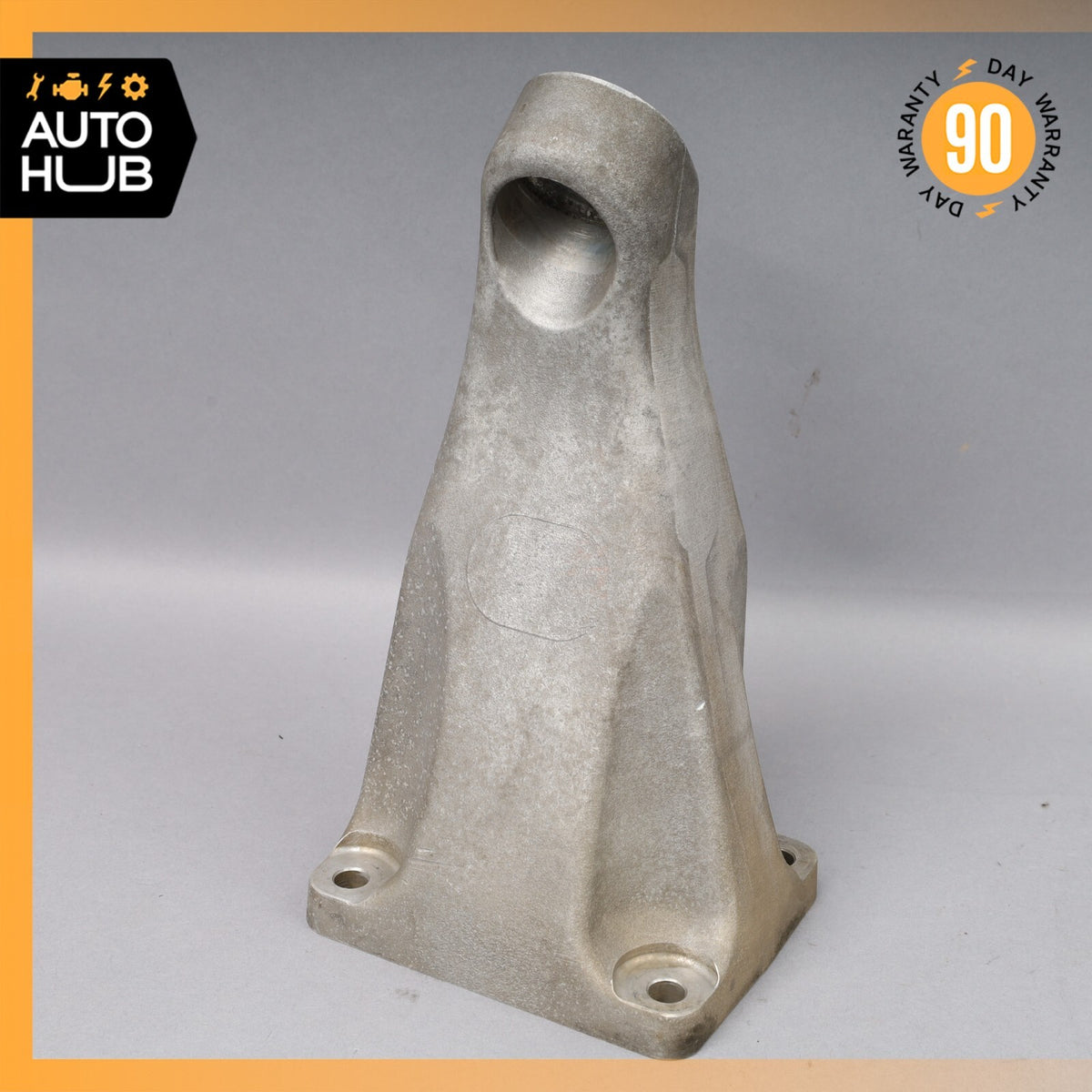 04-19 Maserati GranTurismo S Engine Motor Bracket Mount Left Driver Side OEM - photo 2