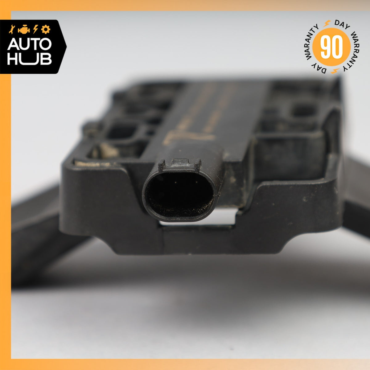 2012 Porsche Cayenne 958 S Keyless Control Module Antenna Sensor w/ Bracket OEM - photo 2