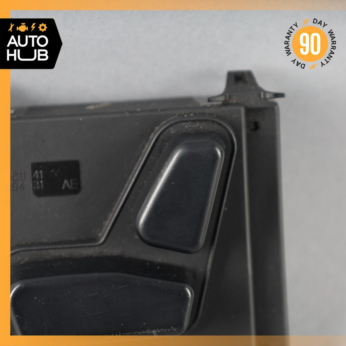 14-20 Maserati Ghibli Levante Front Left Seat Control Switch Module OEM - photo 2