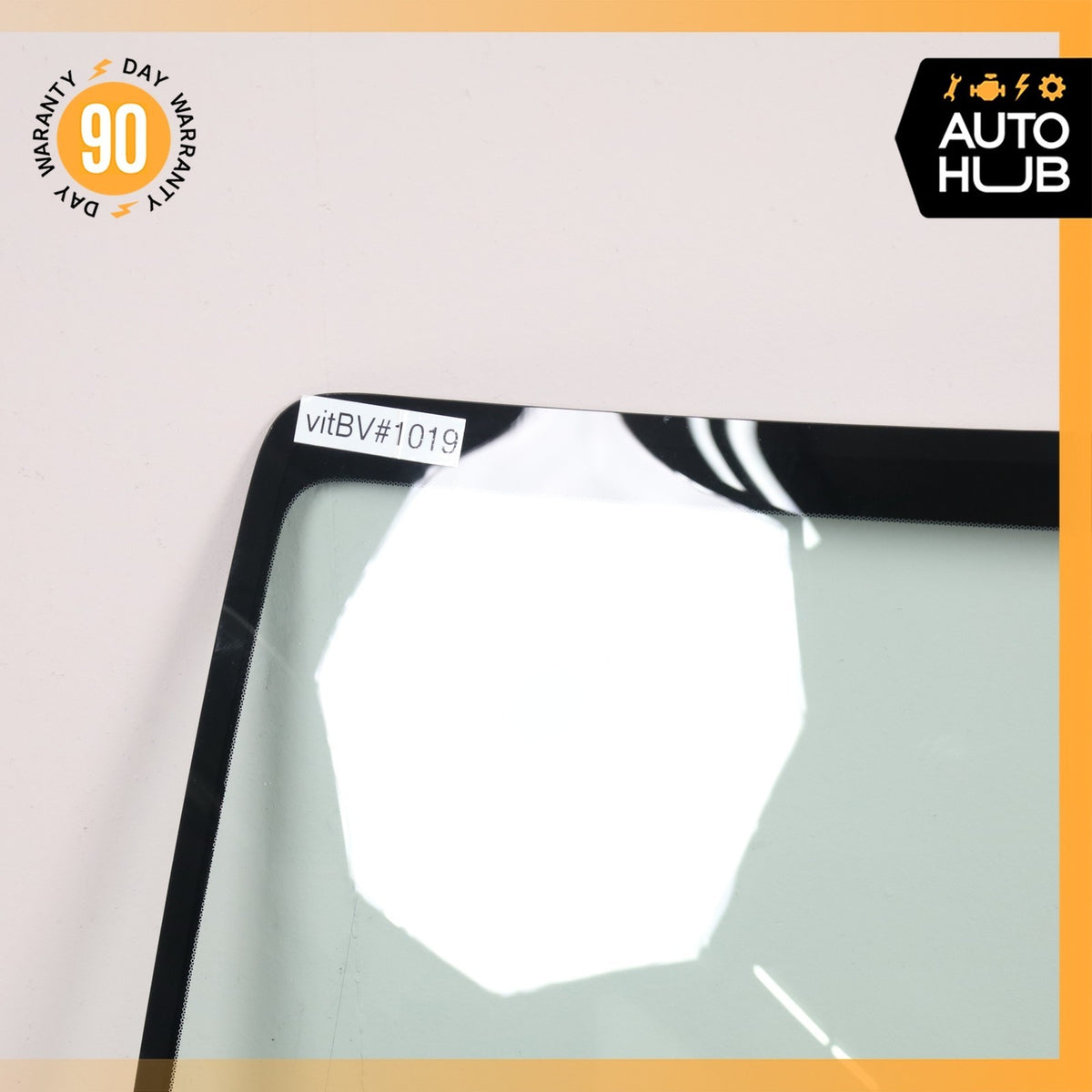 13-14 Aston Martin DB9 Front Windshield Wind Shield Glass OEM 35k - photo 2