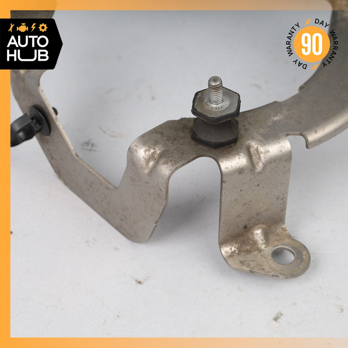 2013 Porsche Panamera 970 S Power Steering Pump Retaining Frame Bracket OEM - photo 2