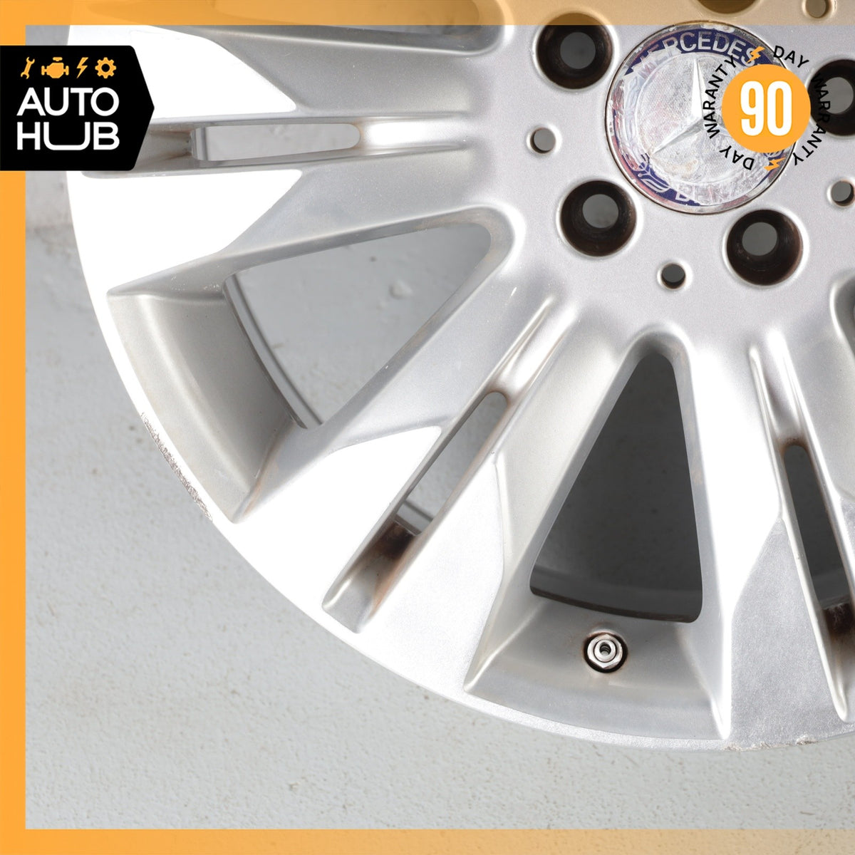 Mercedes W221 S400 S550 CL550 8.5 x 18 18" Wheel Rim Silver 2214017402 OEM - photo 4