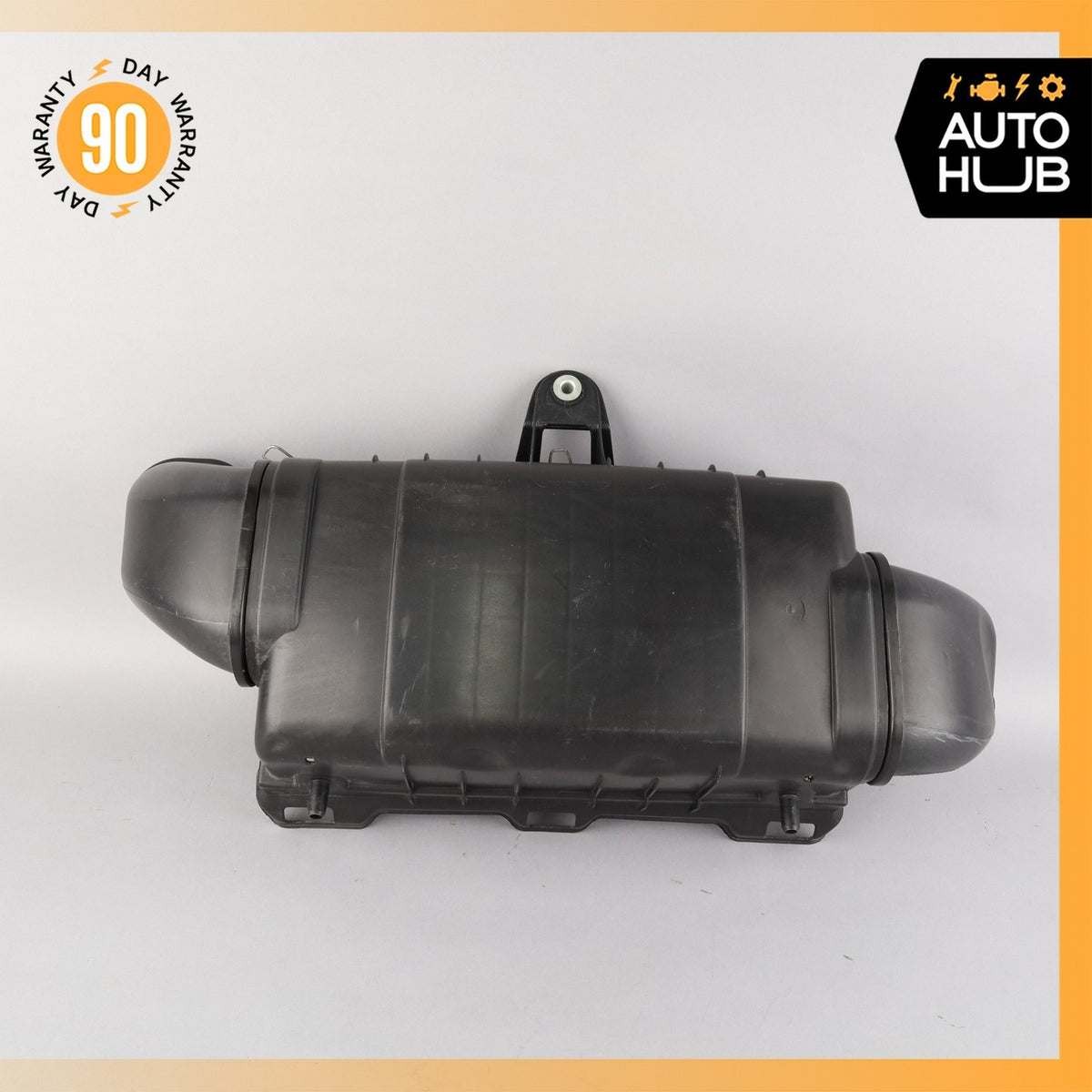 Maserati Quattroporte M139 Rear Air Intake Cleaner Filter Housing Box OEM 55k - photo 6