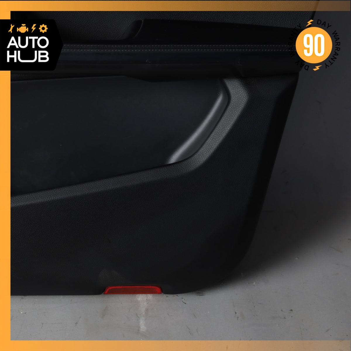 15-24 Porsche Macan 95B Front Right Passenger Side Interior Door Panel OEM - photo 8