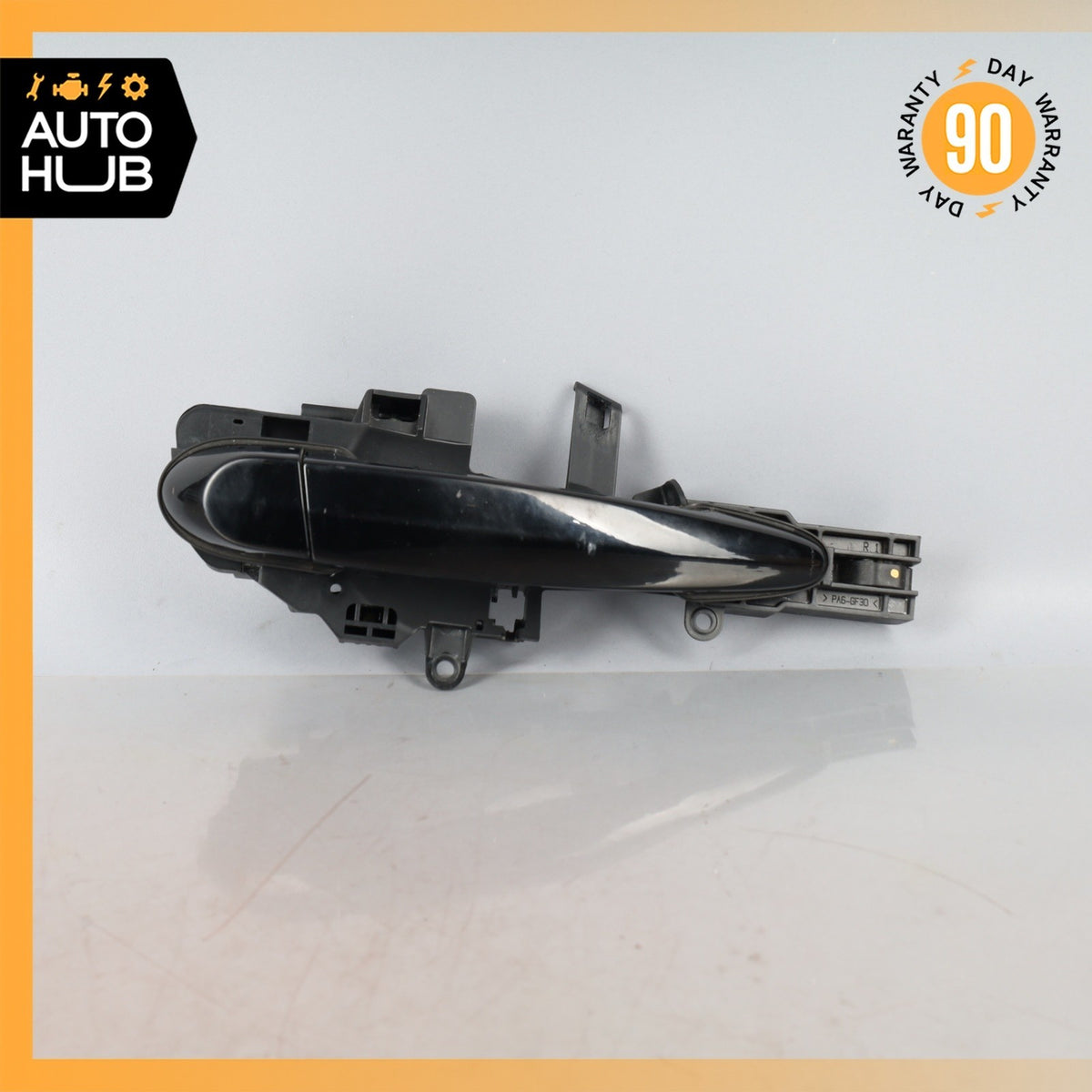 08-13 BMW E88 128i 135i Right Side Exterior Door Handle OEM - photo 1