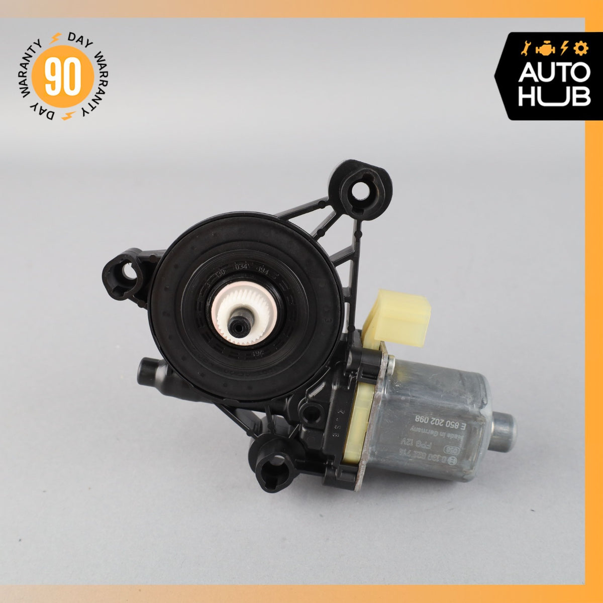 Porsche Macan S 95B Rear Right Side Door Window Regulator Motor 5Q0959802A OEM - photo 4