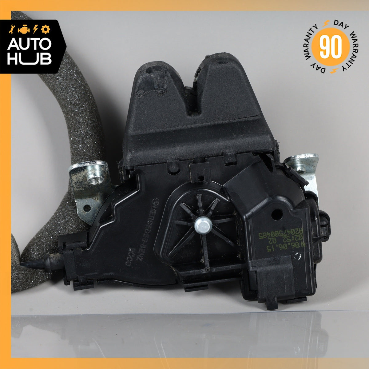 08-17 Mercedes W205 C300 SLK250 Trunk Lid Latch Lock Actuator 2047500185 OEM - photo 3