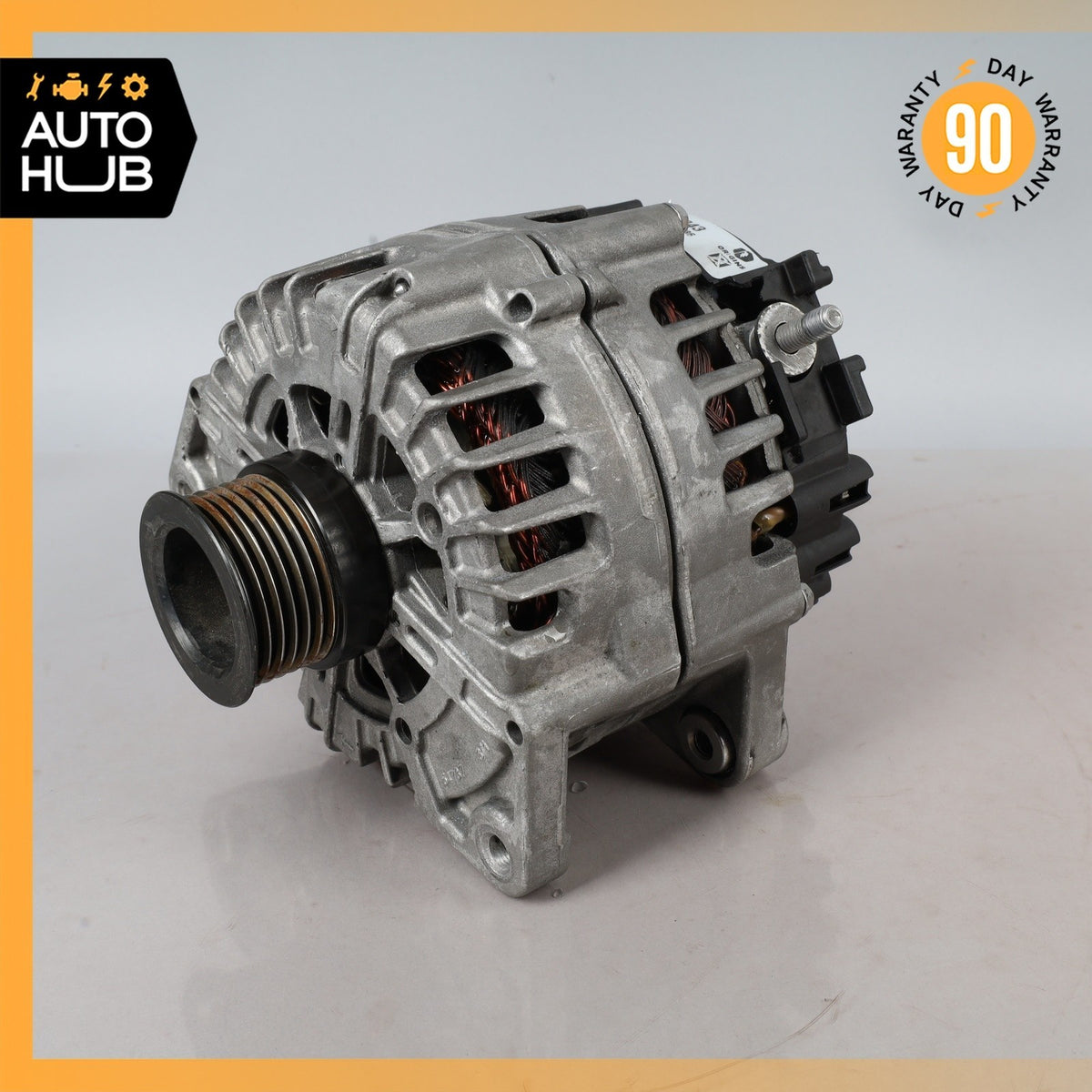 14-17 Mercedes W222 S550 Generator Alternator Valeo - photo 2