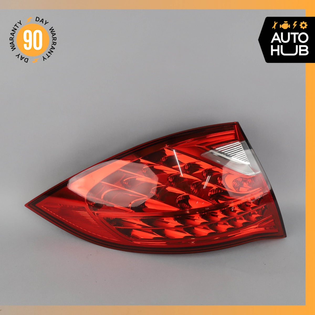 11-14 Porsche Cayenne 958 Hybrid S Left Driver Side Outer Tail Light Lamp OEM - photo 2