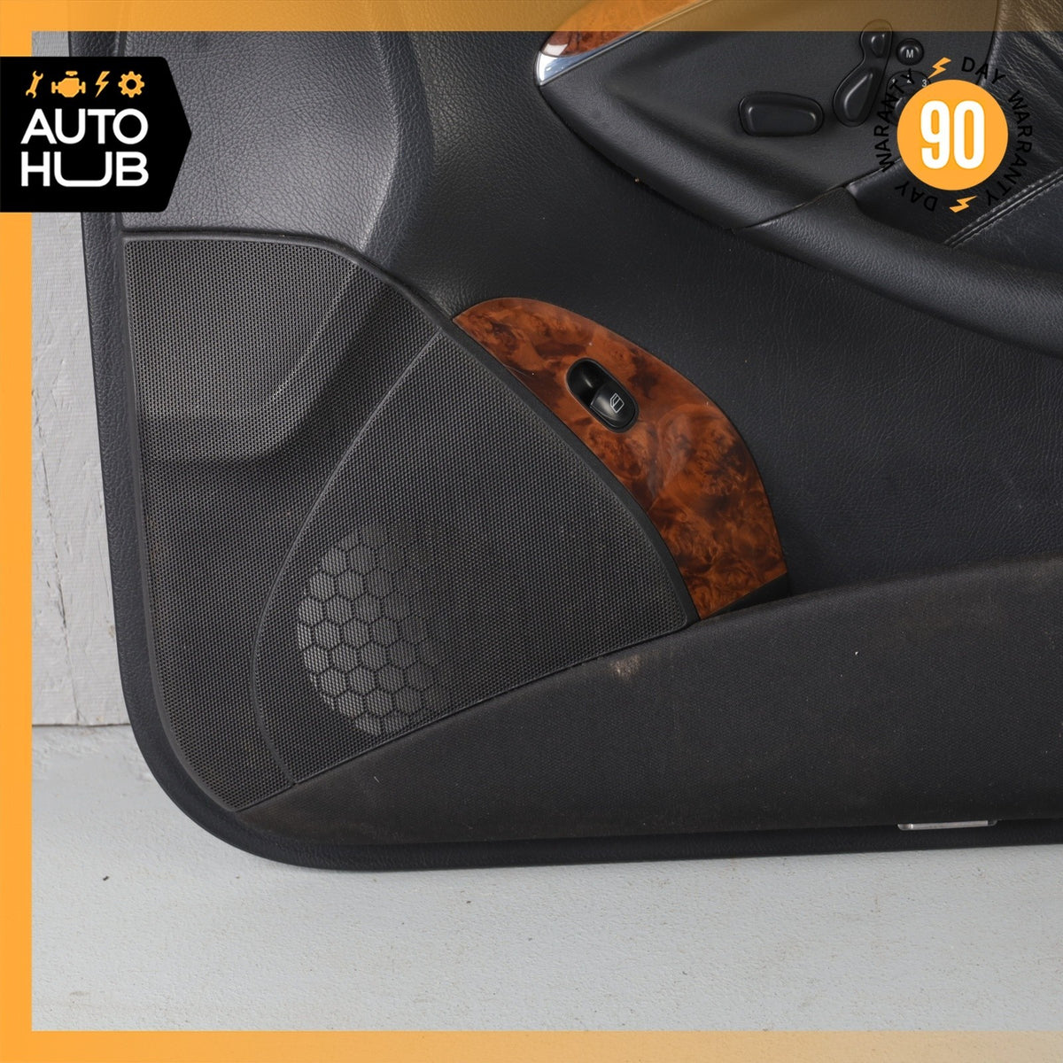06-09 Mercedes W209 CLK350 CLK550 Door Panel Front Right Side Nappa OEM 88k - photo 5