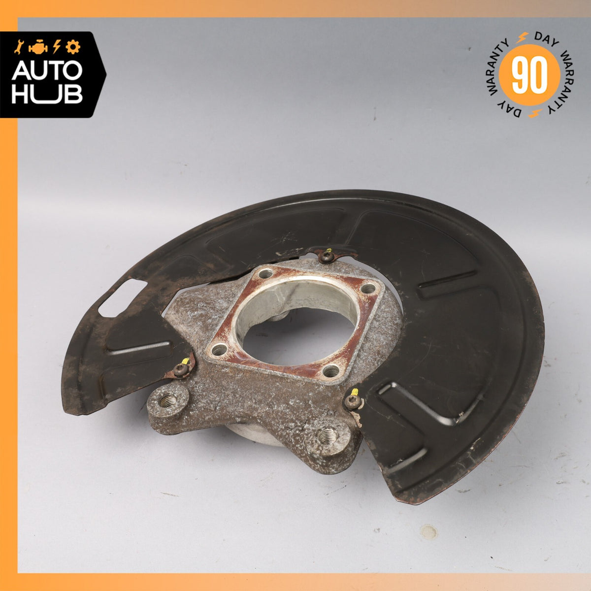 02-04 Maserati Spyder 4200 M138 Front Right Side Spindle Knuckle Hub OEM - photo 1