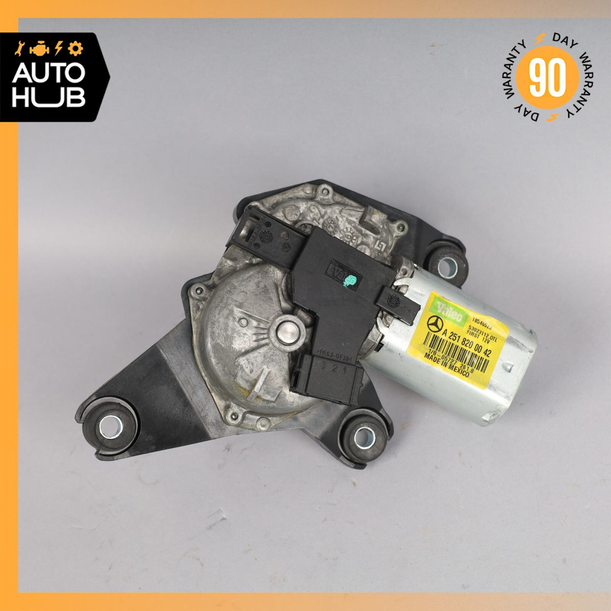 06-19 Mercedes X164 GL450 ML63 AMG R350 Rear Glass Windshield Wiper Motor OEM - photo 1