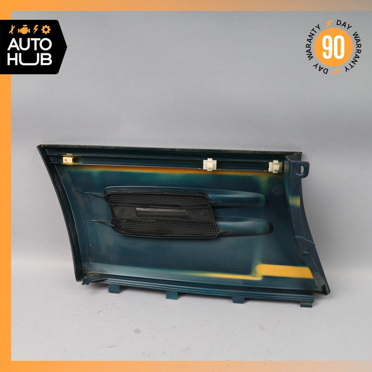 96-02 Mercedes R129 SL500 SL320 Front Right Passenger Side Fender Molding OEM - photo 8