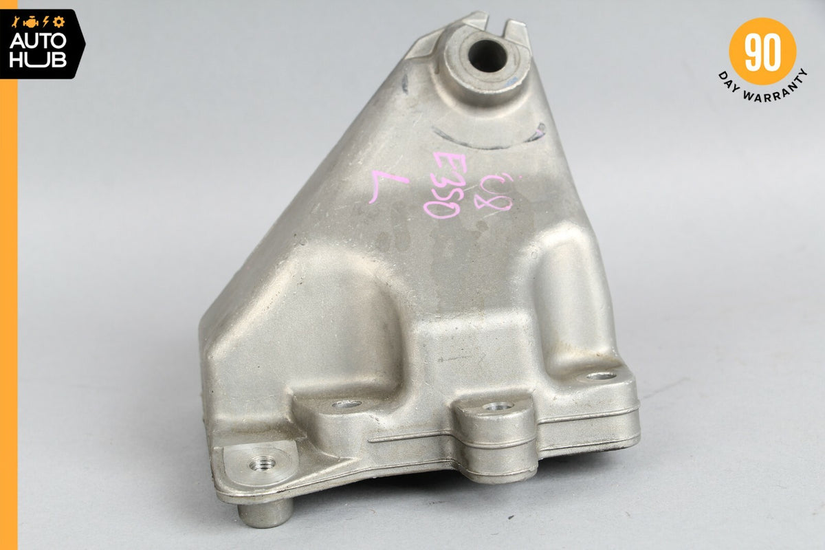 05-11 Mercedes W211 E350 SLK350 CLS550 Left Side Engine Motor Mount Bracket OEM - photo 3